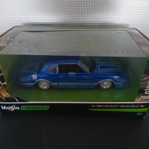 Chevrolet Monte Carlo Low Rider Schaal 1 24 JP MiniWheels