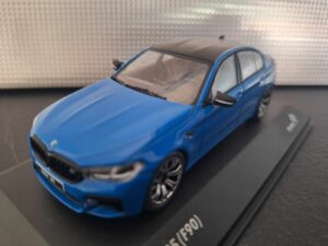 BMW M5 (F90) Competition 2022 Schaal 1:43