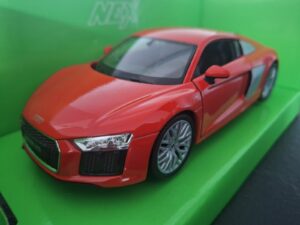 Audi R8 V10 Schaal 1:24