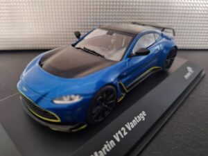 Aston Martin Vantage V12 2023 Schaal 1:43