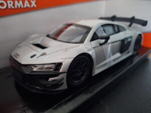 Audi R8 LMS GT3 Schaal 1:24