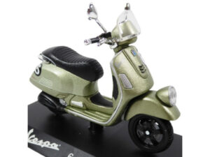 Vespa 6 Giorni 2017 Schaal 1:18