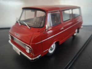 Skoda 1203 1968 Schaal 1:24