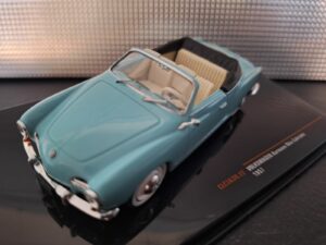 Volkswagen Karmann Ghia Cabriolet 1957 Schaal 1:43