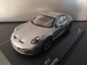 Porsche 911 (992) GT3 Touring 2023 Schaal 1:43