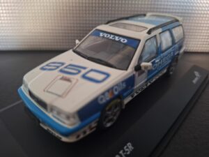 Volvo 850 T-5R Tribute 1995 Schaal 1:43