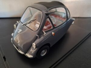 Heinkel Kabine Trojan Schaal 1:18