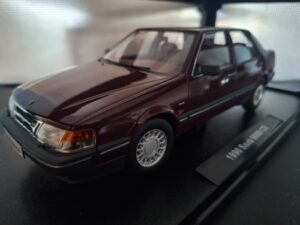 Saab 9000 CD Turbo 1990 Schaal 1:18