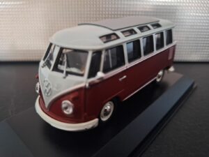 Volkswagen T1 Samba 1961 Schaal 1:43