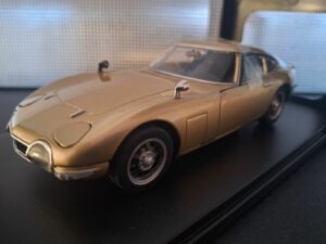 Toyota 2000 GT Schaal 1:24