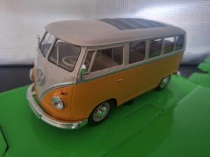 Volkswagen T1 1962 Schaal 1:24