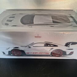 Porsche GT3 RS 2022 Schaal 1:12 - Afbeelding 7