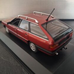 Audi Avant 100 1990 Schaal 1:43 - Afbeelding 3